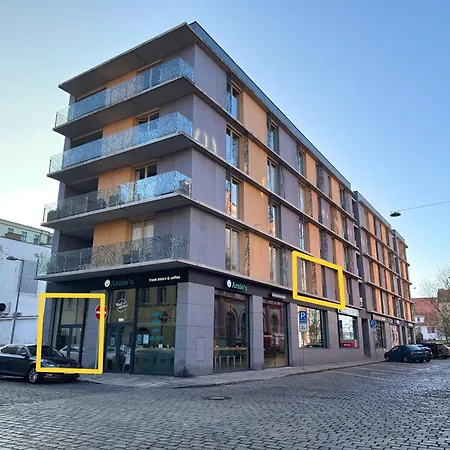 Veleslaveenka - Spacious In Old Town *